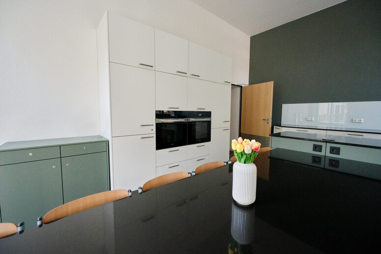 "Küche_Backofen.jpg"